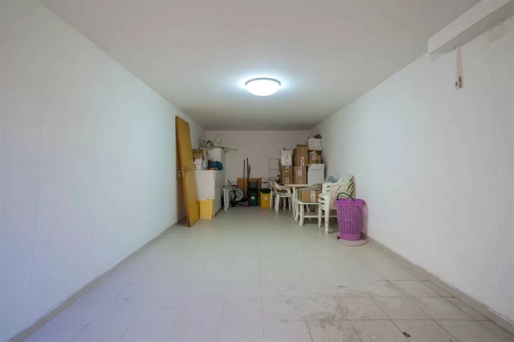 Řadová vila s úchvatným výhledem na moře v kondominiu Baia del Castello